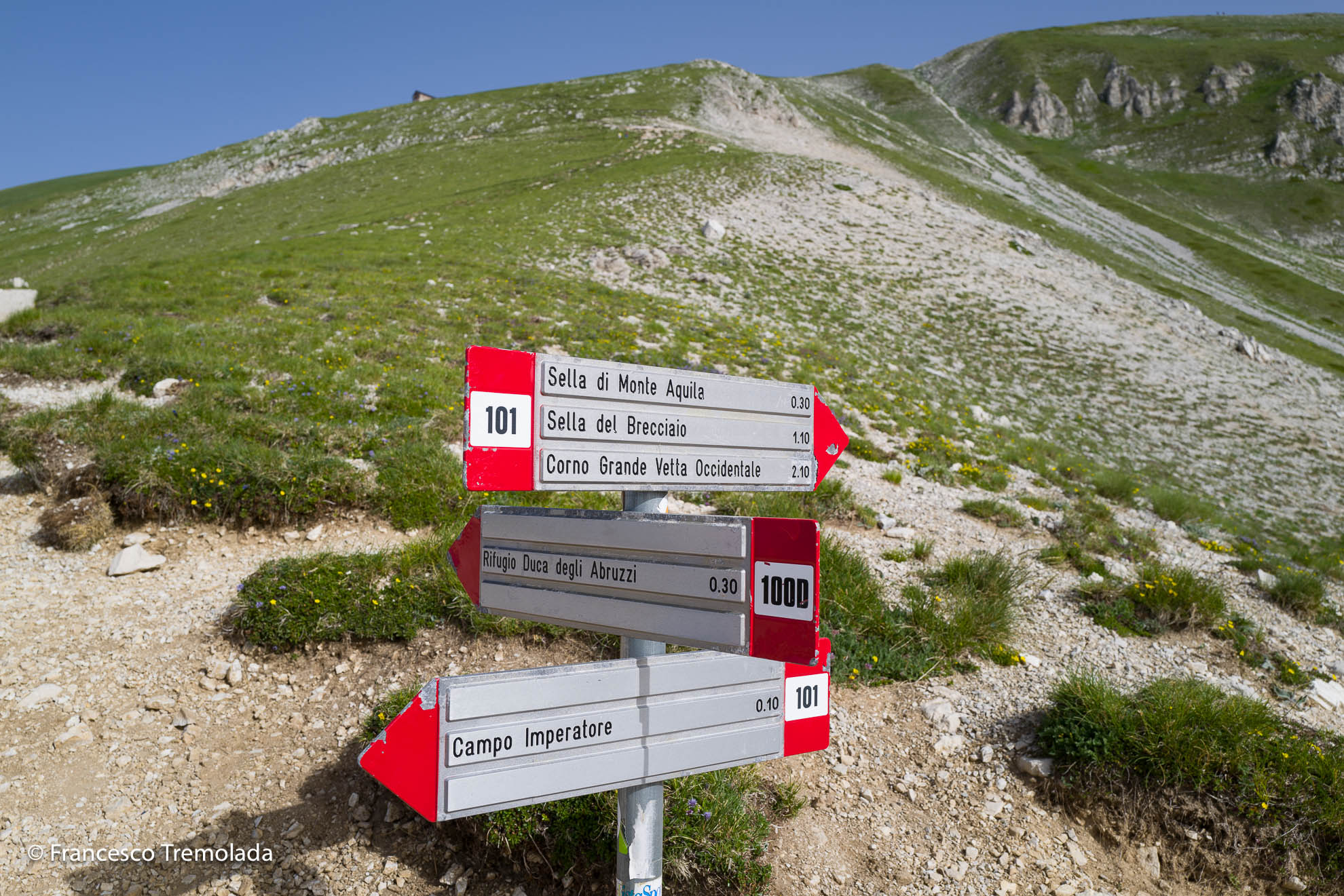Exploring Gran Sasso Vie Ferrate Danesi Ventricini E Ricci 4 E 5 Ottobre 2025 Cheventi It