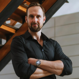 The London Bridge Lover's Guide